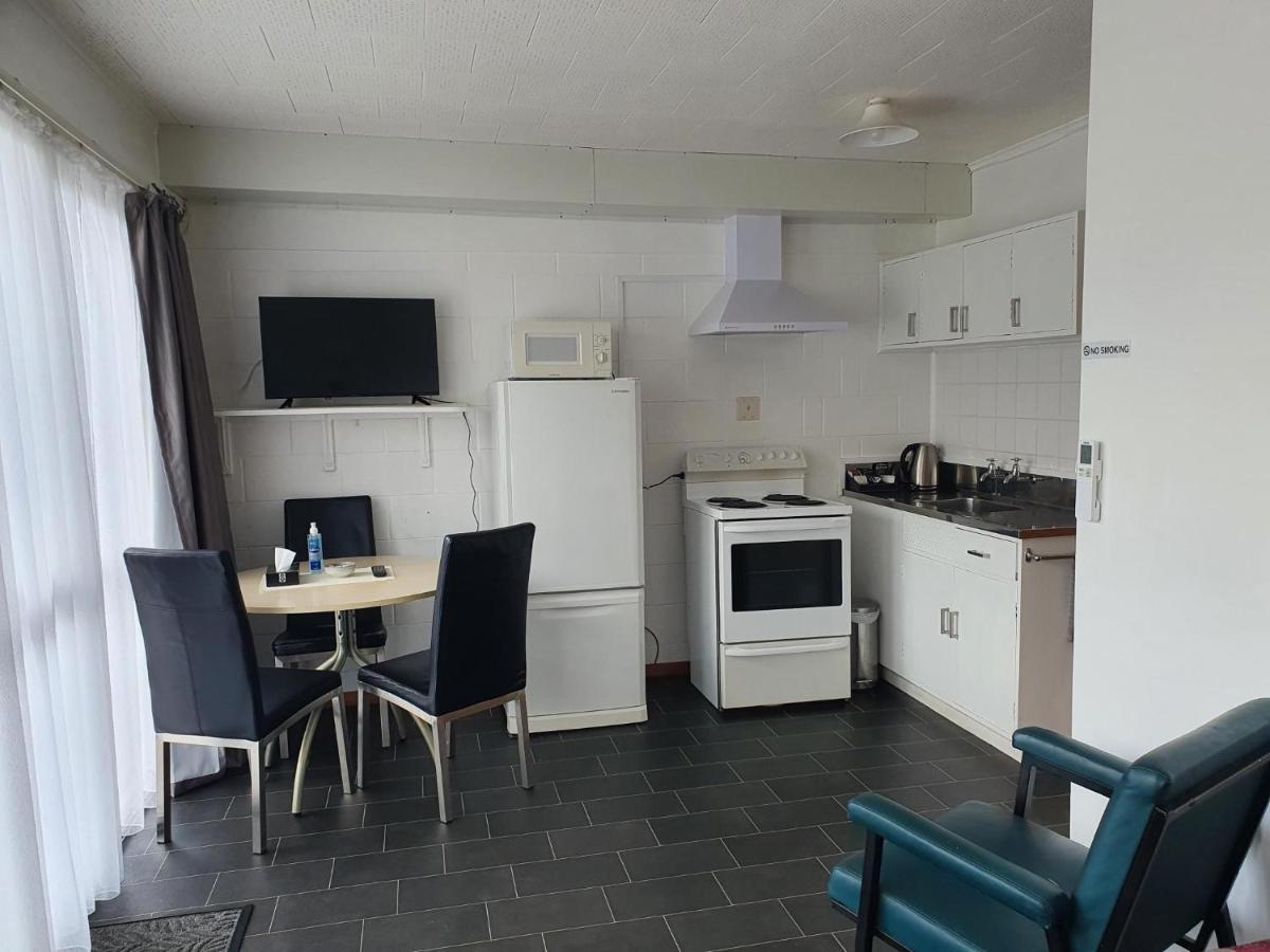 Brooklyne Motel Sanson Bagian luar foto